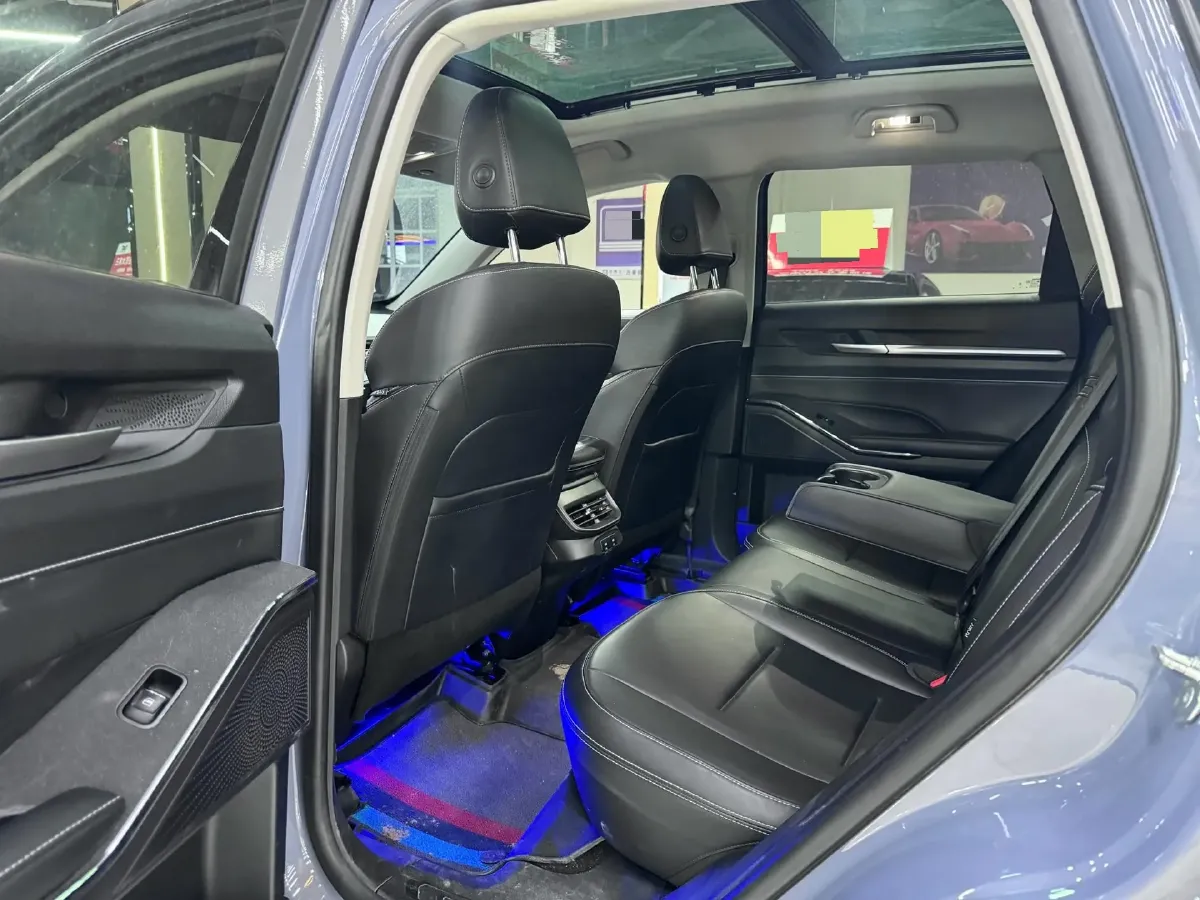 2021 Haval H6 2.0T 211HP L4 7DCT,autocango,china used car exporter,china ev exporter,chinese used car exporter,chinese used ev exporter