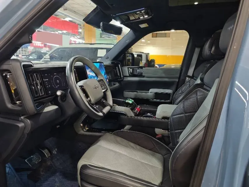 2023 FangChengBao Bao 5 1.5T 194HP L4 E-CVT PHEV 31.8KWH,autocango,china used car exporter,china ev exporter,chinese used car exporter,chinese used ev exporter