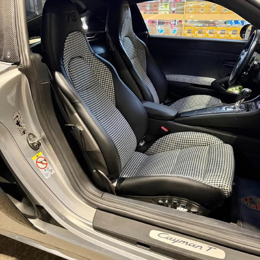 2022 Porsche 718 2.0T 300HP H4 7DCT,autocango,china used car exporter,china ev exporter,chinese used car exporter,chinese used ev exporter