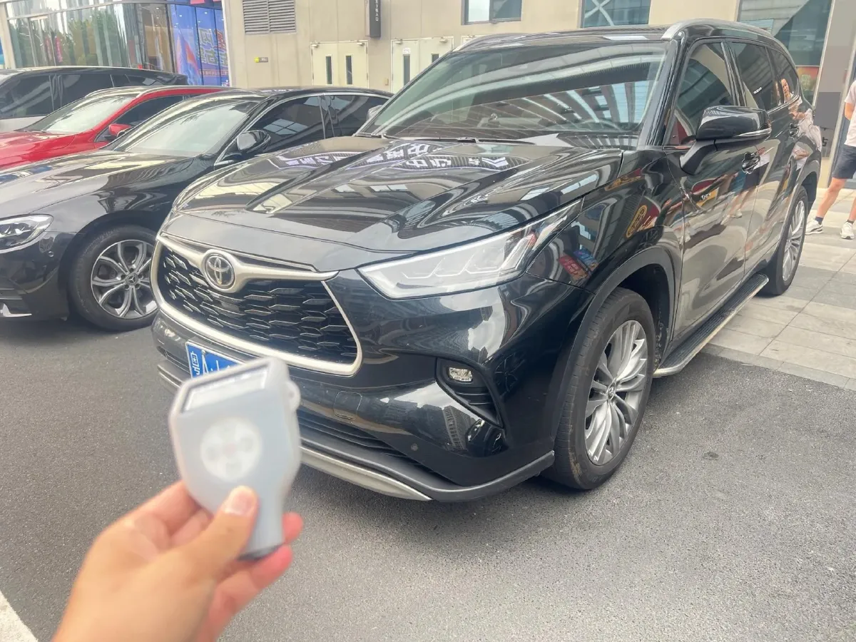 2024 Toyota Highlander 2.5L 189HP L4 E-CVT Hybrid,autocango,china used car exporter,china ev exporter,chinese used car exporter,chinese used ev exporter