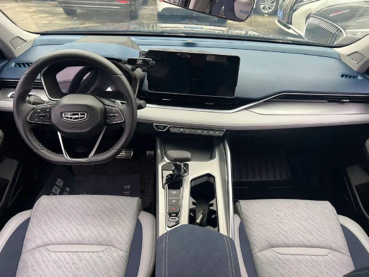 2021 Geely Preface 2.0T 190HP L4 7DCT,autocango,china used car exporter,china ev exporter,chinese used car exporter,chinese used ev exporter