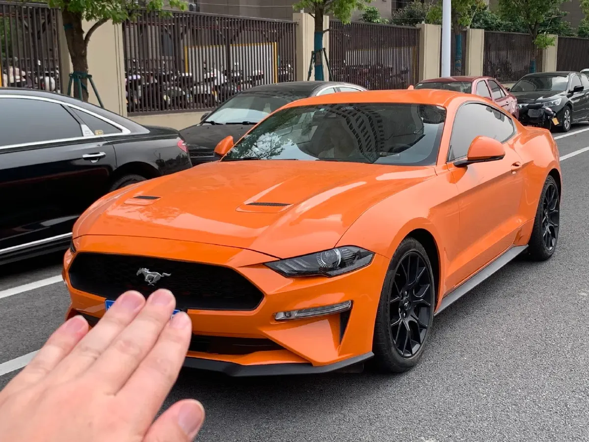 2021 Ford Mustang 2.3T 299HP L4 10AT,autocango,china used car exporter,china ev exporter,chinese used car exporter,chinese used ev exporter