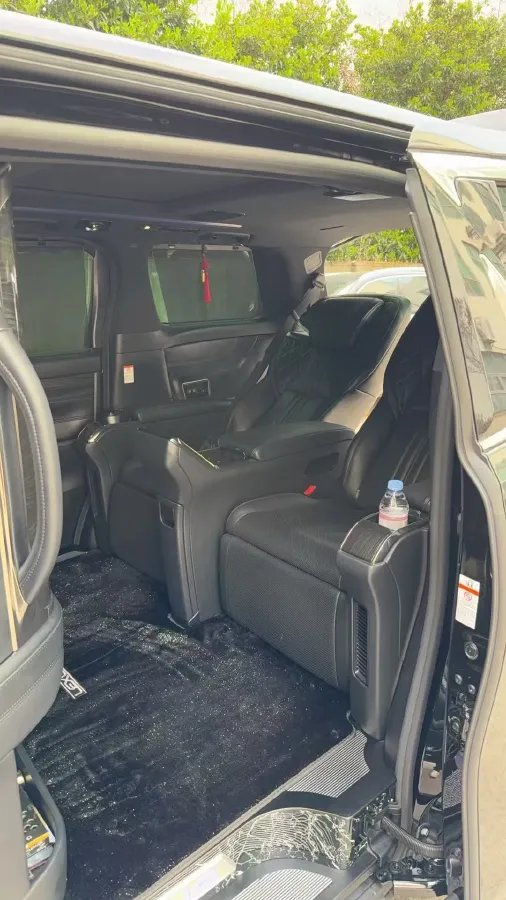 2020 Lexus LM 2.5L 117HP L4 E-CVT Hybrid,autocango,china used car exporter,china ev exporter,chinese used car exporter,chinese used ev exporter