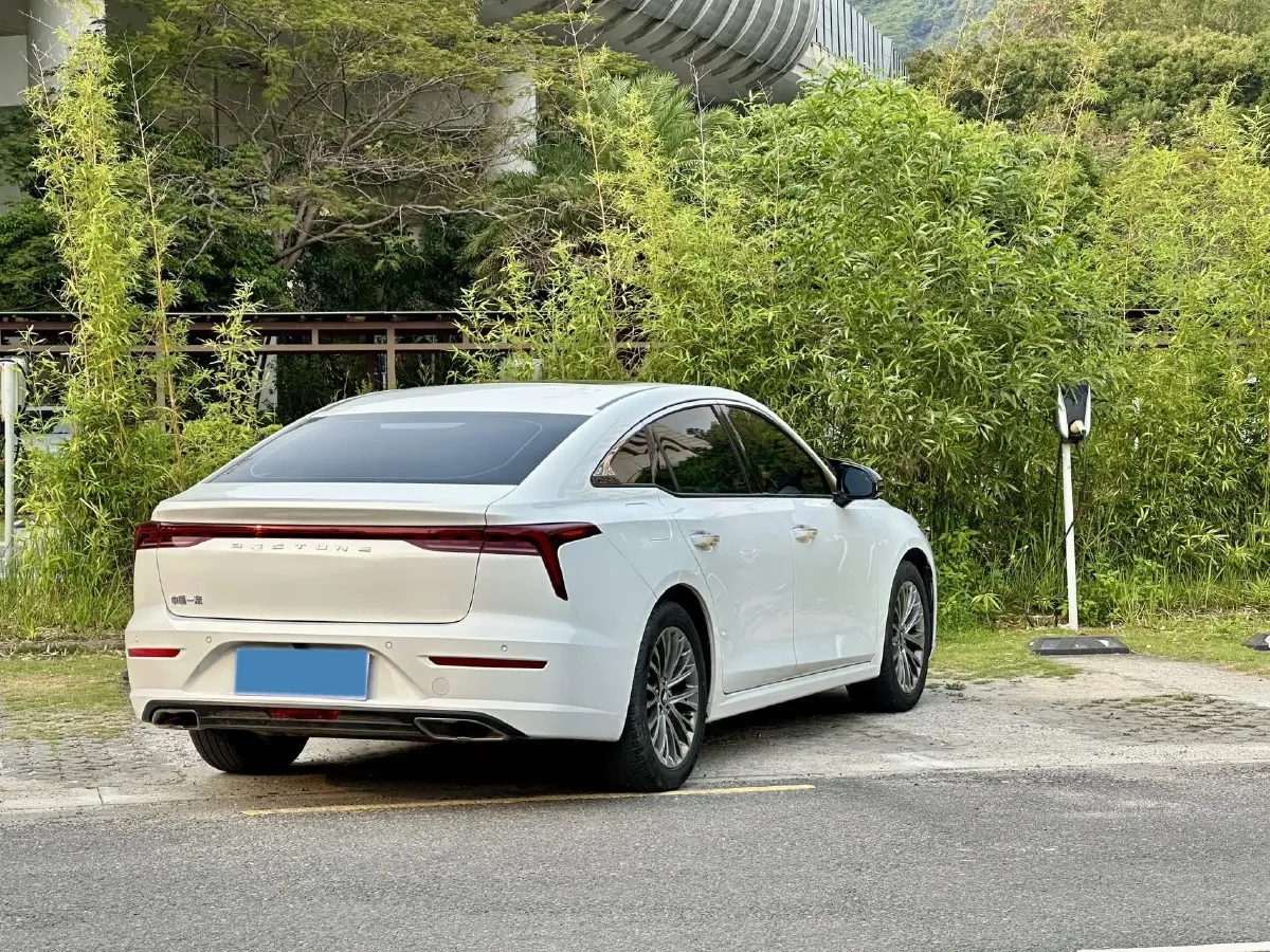 2022 DongFeng Fengon Fengon 580 1.5T 184HP L4 6AT,autocango,china used car exporter,china ev exporter,chinese used car exporter,chinese used ev exporter