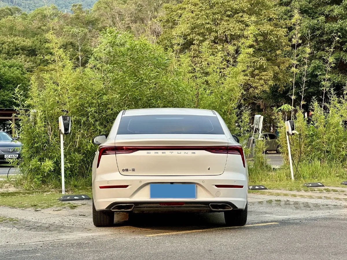 2022 DongFeng Fengon Fengon 580 1.5T 184HP L4 6AT,autocango,china used car exporter,china ev exporter,chinese used car exporter,chinese used ev exporter