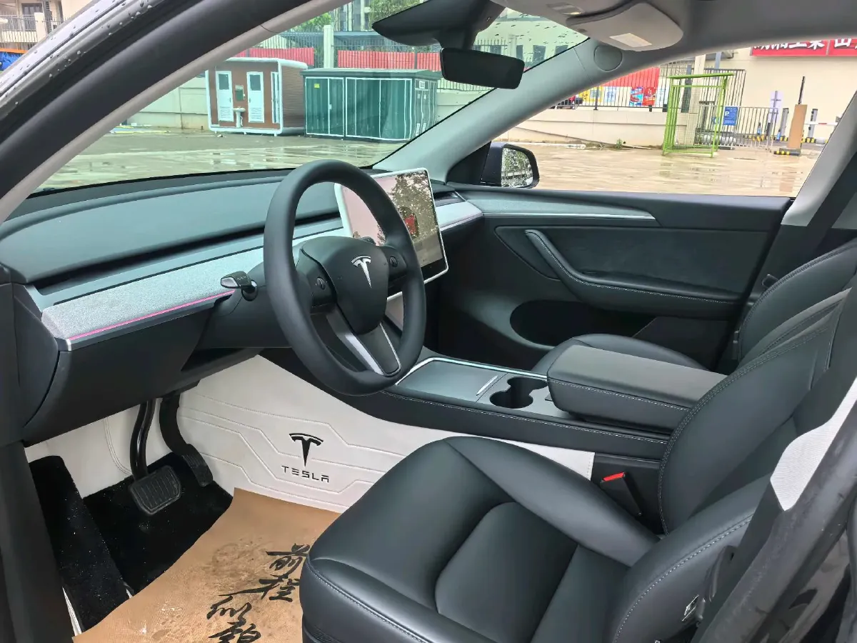 2024 Iveco OuSheng BEV 77.28KWH,autocango,china used car exporter,china ev exporter,chinese used car exporter,chinese used ev exporter