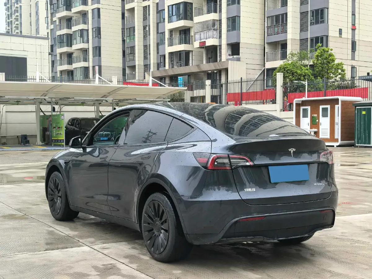 2024 Iveco OuSheng BEV 77.28KWH,autocango,china used car exporter,china ev exporter,chinese used car exporter,chinese used ev exporter