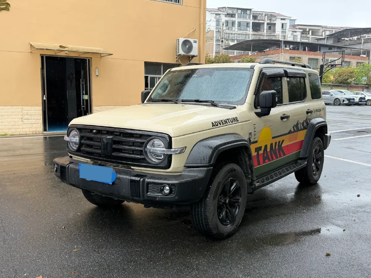 2025 Tank 300 2.0T 227HP L4 9AT,autocango,china used car exporter,china ev exporter,chinese used car exporter,chinese used ev exporter