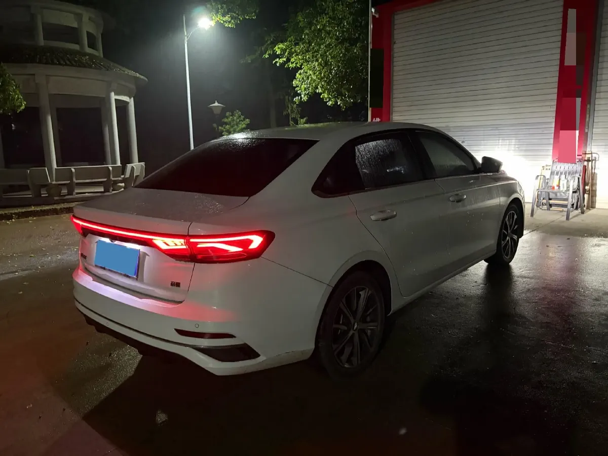 2022 Geely Emgrand 1.5L 114HP L4 CVT,autocango,china used car exporter,china ev exporter,chinese used car exporter,chinese used ev exporter