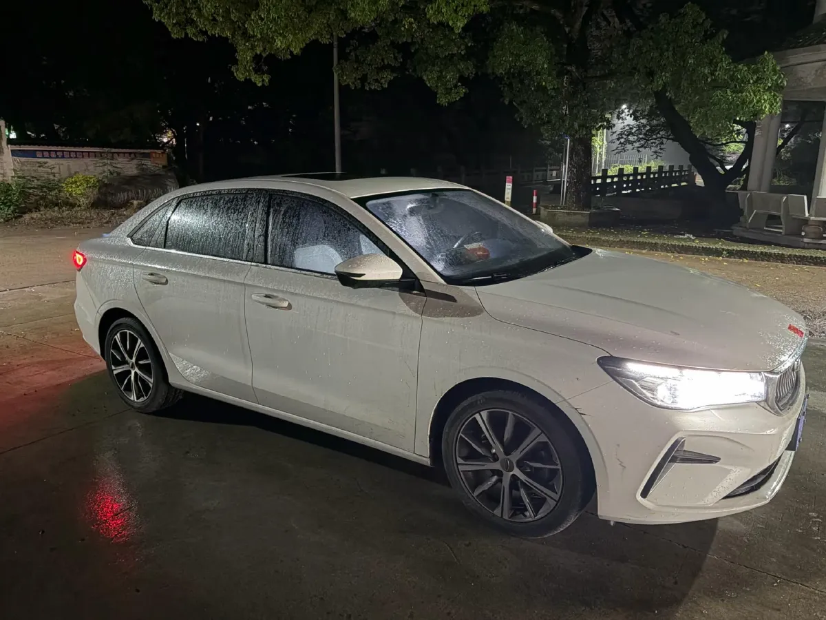 2022 Geely Emgrand 1.5L 114HP L4 CVT,autocango,china used car exporter,china ev exporter,chinese used car exporter,chinese used ev exporter