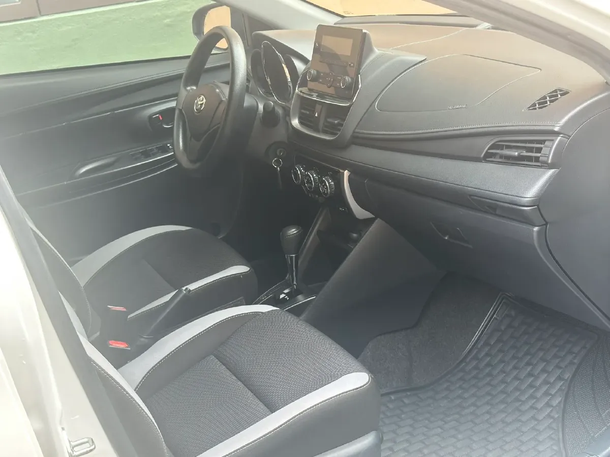 2021 Toyota Yaris L 1.5L 112HP L4 CVT,autocango,china used car exporter,china ev exporter,chinese used car exporter,chinese used ev exporter