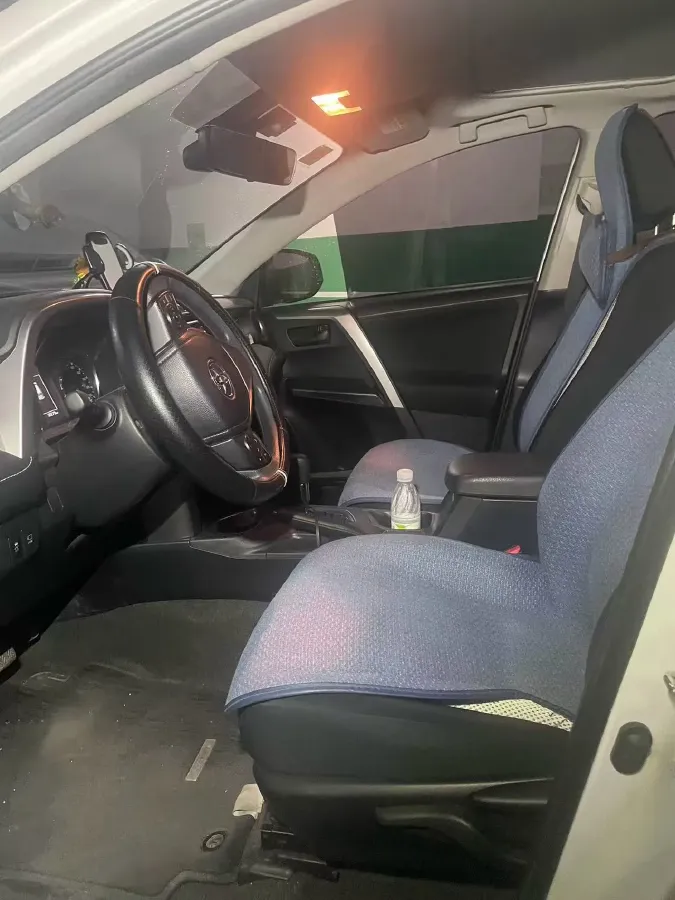 2019 Toyota RAV4 2.0L 151HP L4 CVT,autocango,china used car exporter,china ev exporter,chinese used car exporter,chinese used ev exporter