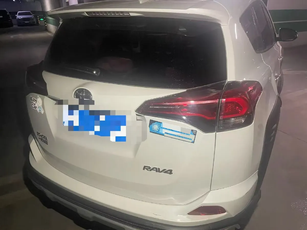 2019 Toyota RAV4 2.0L 151HP L4 CVT,autocango,china used car exporter,china ev exporter,chinese used car exporter,chinese used ev exporter