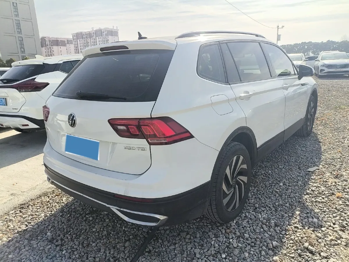 2022 MAXUS DaJia 5 BEV 70KWH,autocango,china used car exporter,china ev exporter,chinese used car exporter,chinese used ev exporter