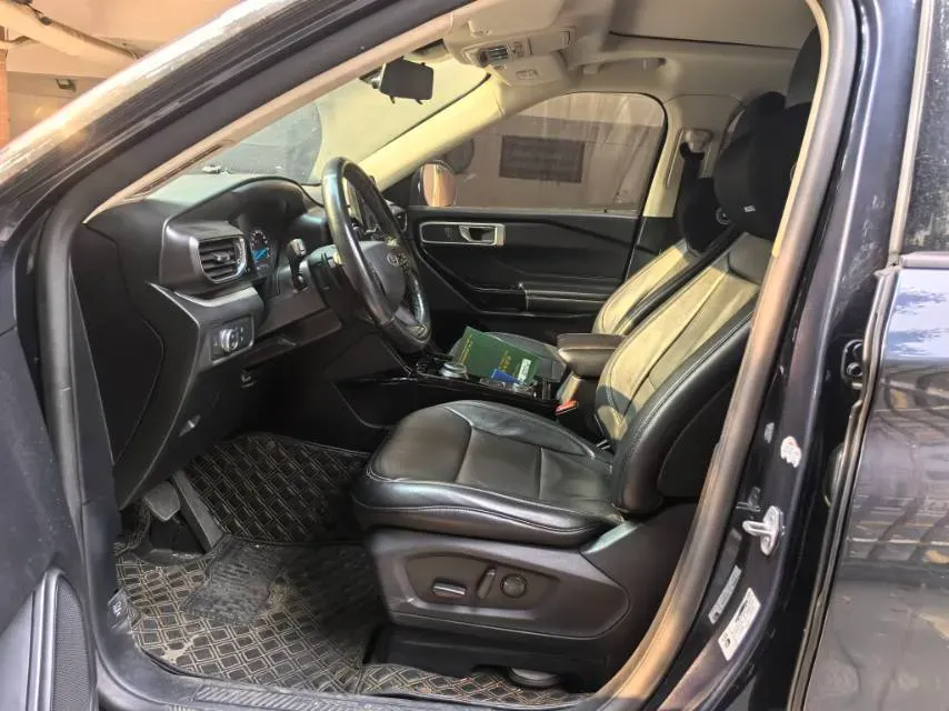 2020 Ford Explorer 2.3T 276HP L4 10AT,autocango,china used car exporter,china ev exporter,chinese used car exporter,chinese used ev exporter