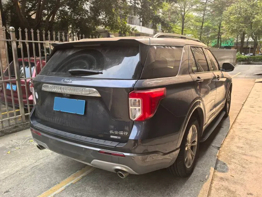2020 Ford Explorer 2.3T 276HP L4 10AT,autocango,china used car exporter,china ev exporter,chinese used car exporter,chinese used ev exporter