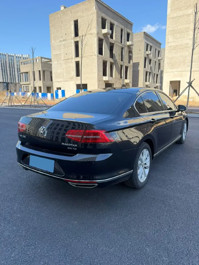 2018 Volkswagen Magotan 1.8T 180HP L4 7DCT,autocango,china used car exporter,china ev exporter,chinese used car exporter,chinese used ev exporter