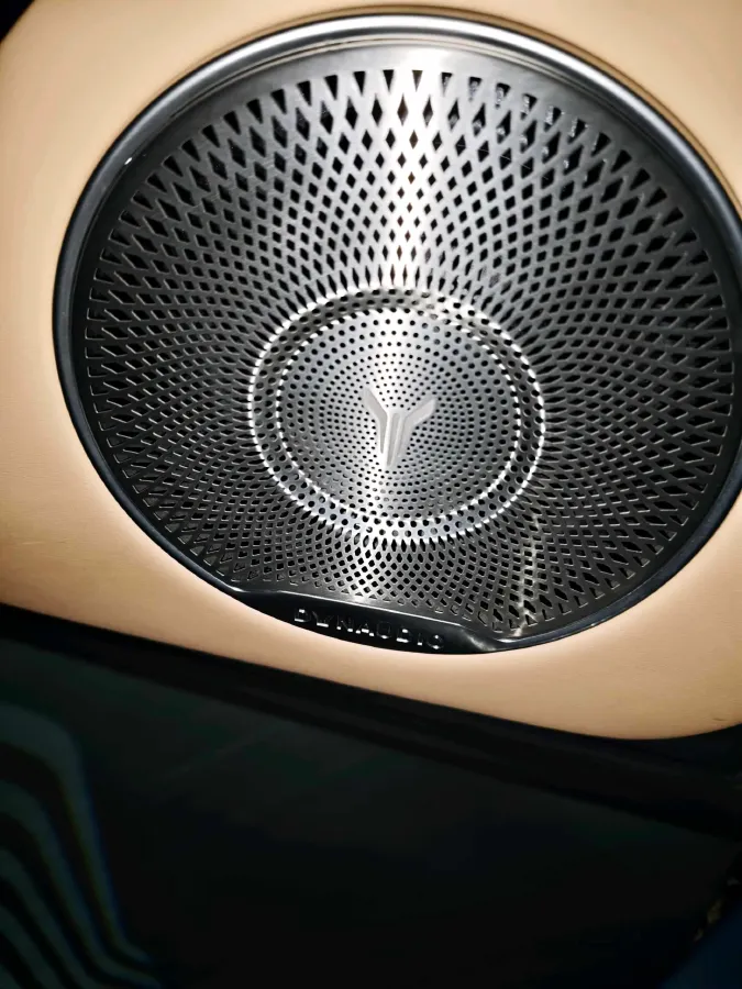 2021 Voyah FREE Range Extended 109HP REEV 33KWH,autocango,china used car exporter,china ev exporter,chinese used car exporter,chinese used ev exporter