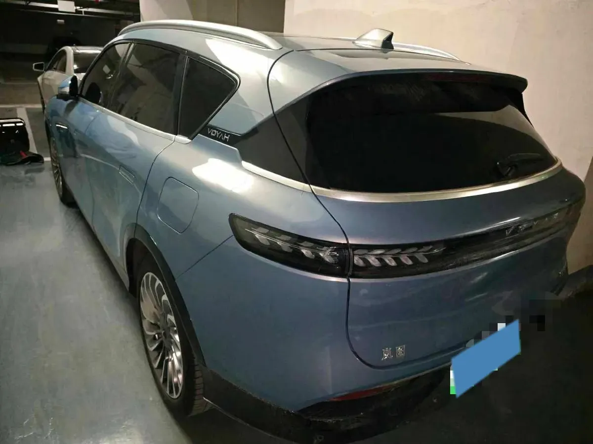 2021 Voyah FREE Range Extended 109HP REEV 33KWH,autocango,china used car exporter,china ev exporter,chinese used car exporter,chinese used ev exporter