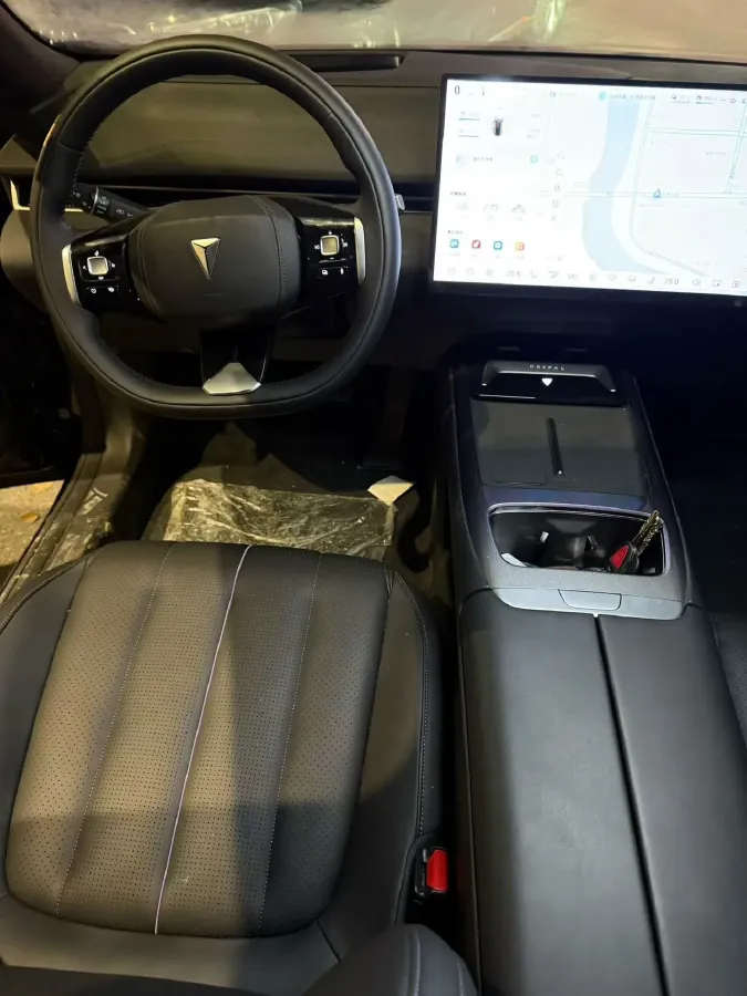 2024 Deepal L07 1.5L 98HP L4 REEV 28.39KWH,autocango,china used car exporter,china ev exporter,chinese used car exporter,chinese used ev exporter