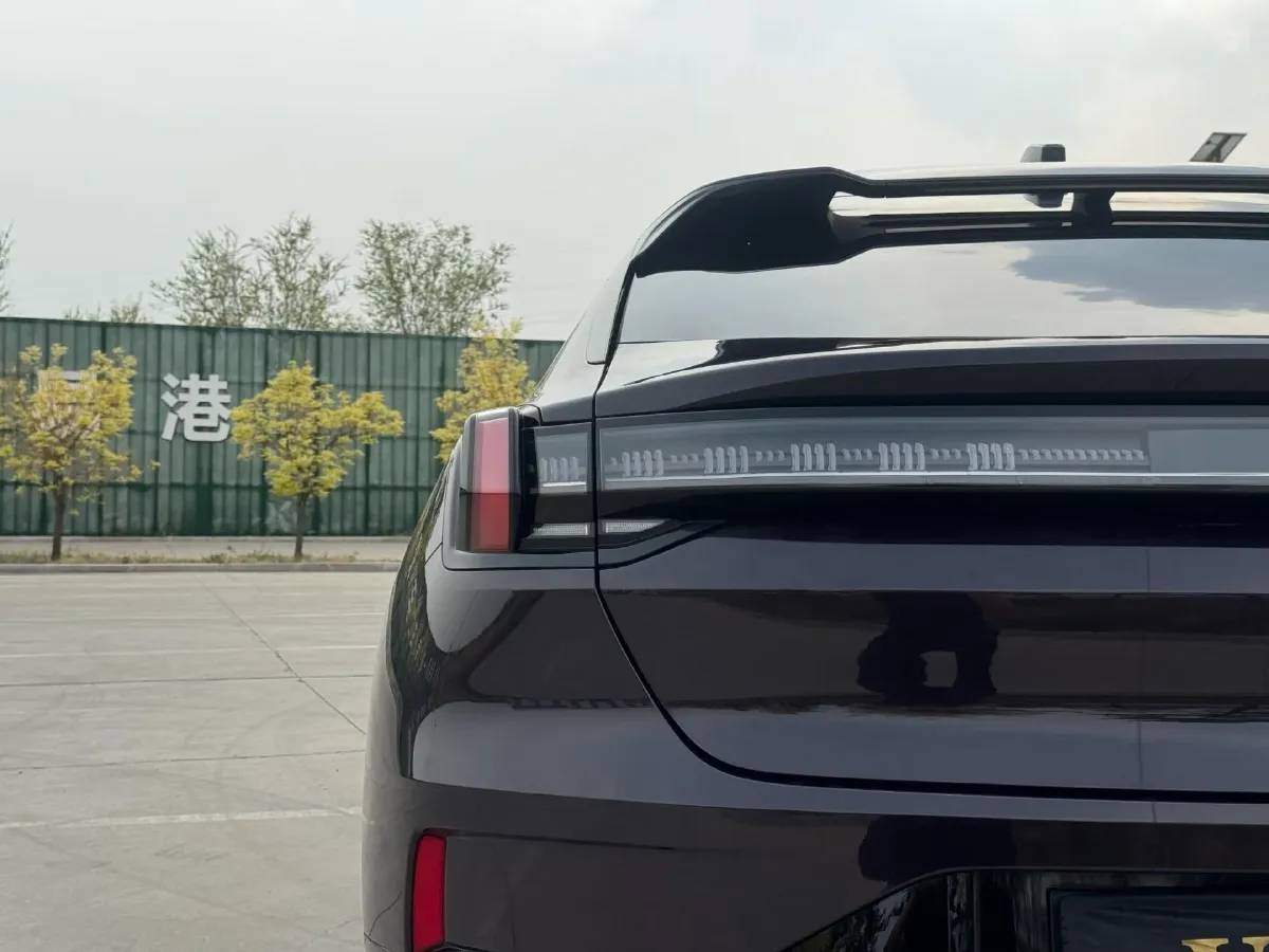 2022 Zeekr 001 BEV 100KWH,autocango,china used car exporter,china ev exporter,chinese used car exporter,chinese used ev exporter