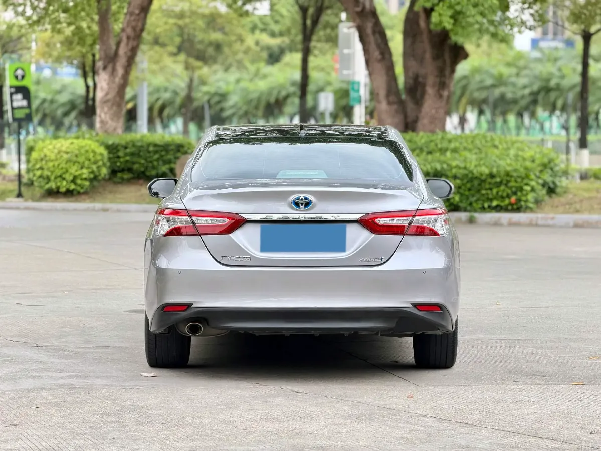 2021 Toyota Camry 2.5L 178HP L4 E-CVT Hybrid,autocango,china used car exporter,china ev exporter,chinese used car exporter,chinese used ev exporter