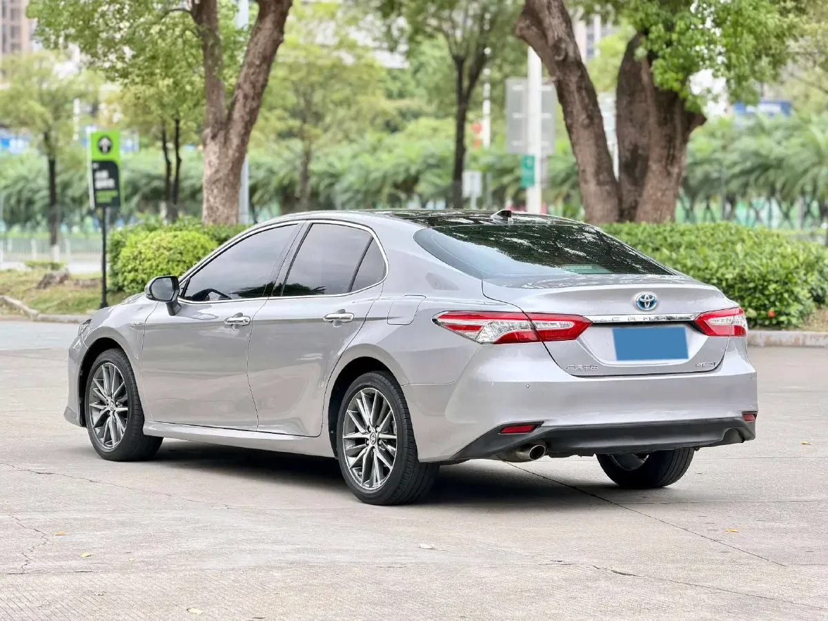 2021 Toyota Camry 2.5L 178HP L4 E-CVT Hybrid,autocango,china used car exporter,china ev exporter,chinese used car exporter,chinese used ev exporter