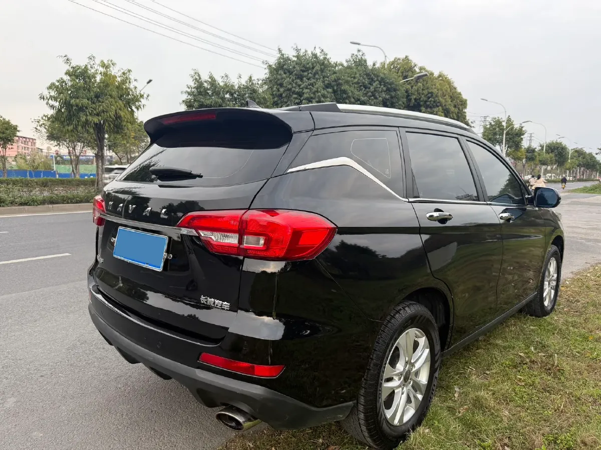 2017 Haval M6 1.5T 150HP L4 6AT,autocango,china used car exporter,china ev exporter,chinese used car exporter,chinese used ev exporter
