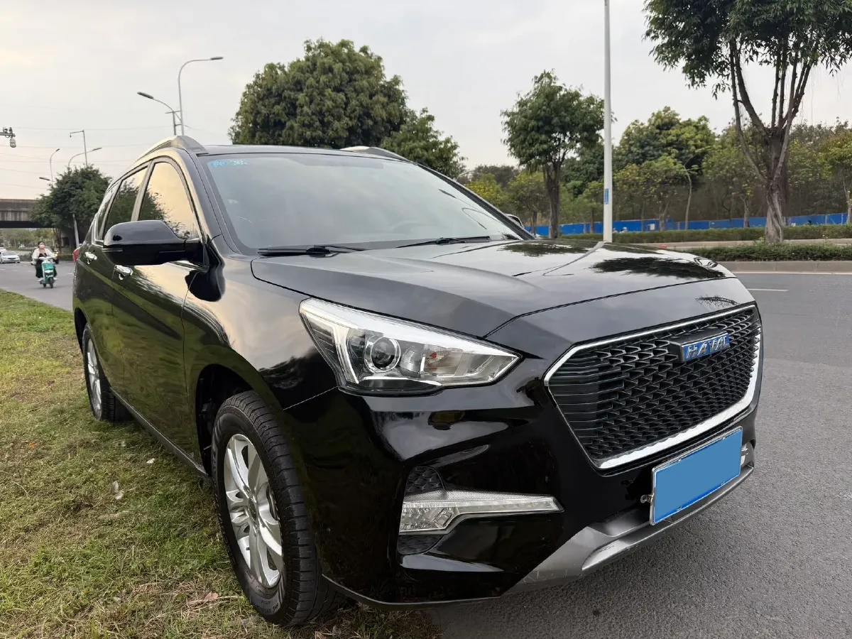 2017 Haval M6 1.5T 150HP L4 6AT,autocango,china used car exporter,china ev exporter,chinese used car exporter,chinese used ev exporter