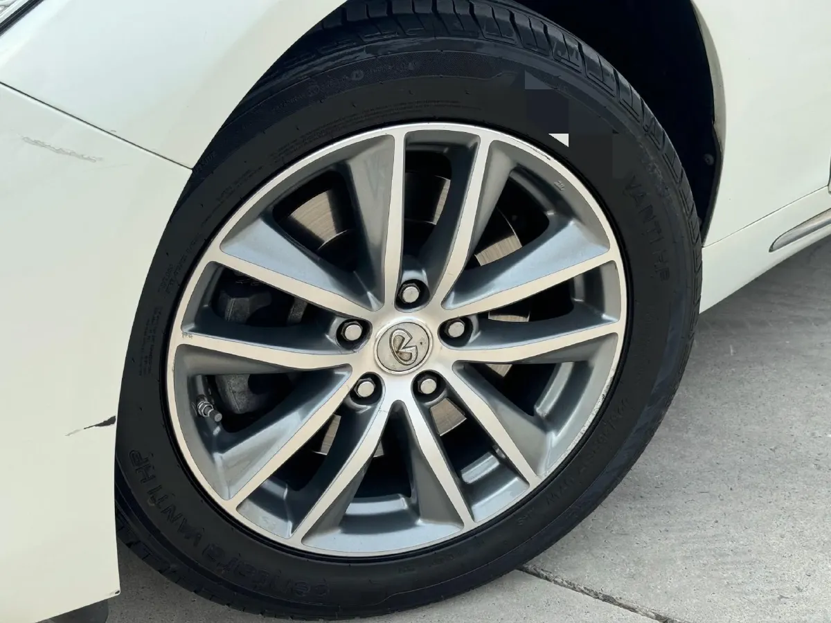 2018 MAXUS G10 2.0T 224HP L4 6AT,autocango,china used car exporter,china ev exporter,chinese used car exporter,chinese used ev exporter