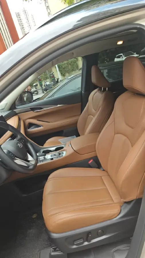 2022 Infiniti QX60 2.0T 252HP L4 9AT,autocango,china used car exporter,china ev exporter,chinese used car exporter,chinese used ev exporter