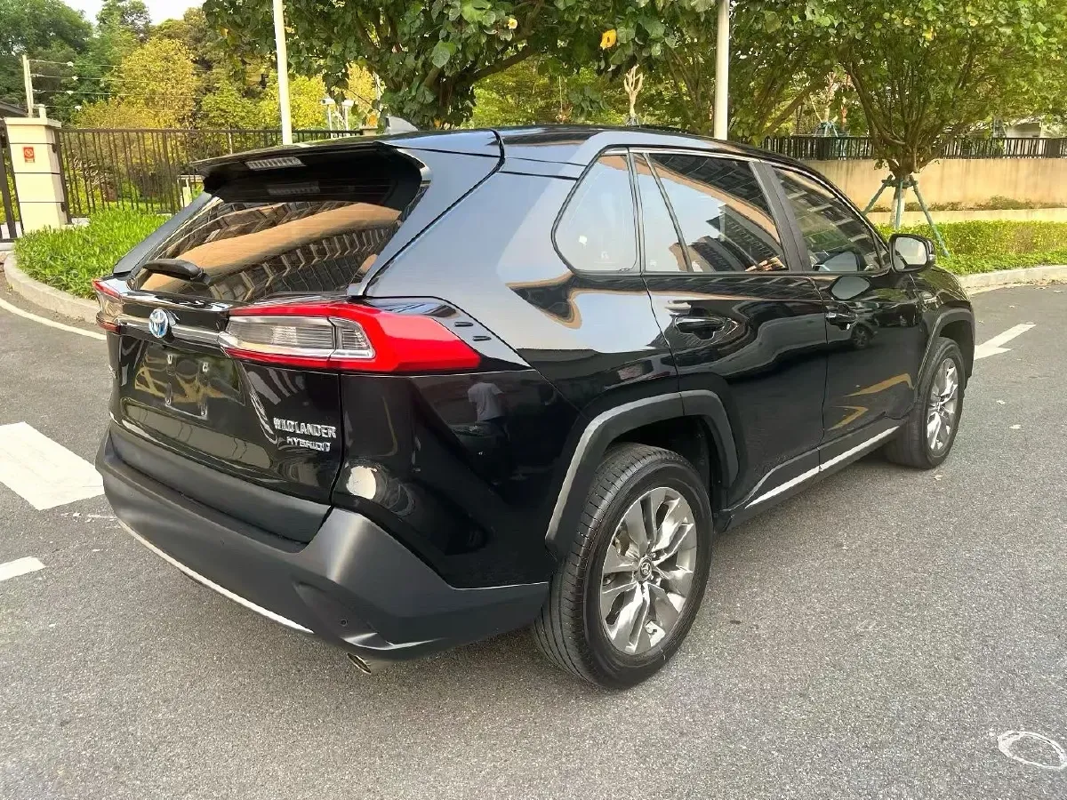 2021 Toyota Wildlander 2.5L 178HP L4 E-CVT Hybrid,autocango,china used car exporter,china ev exporter,chinese used car exporter,chinese used ev exporter