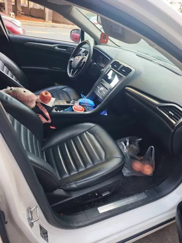 2017 Ford Mondeo 1.5T 181HP L4 6AT,autocango,china used car exporter,china ev exporter,chinese used car exporter,chinese used ev exporter