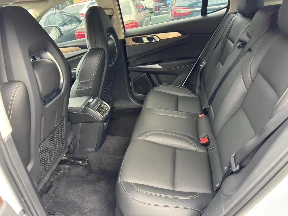 2018 Foton Tunland 2.0T 218HP L4 6AT,autocango,china used car exporter,china ev exporter,chinese used car exporter,chinese used ev exporter