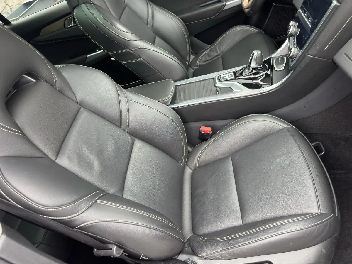 2018 Foton Tunland 2.0T 218HP L4 6AT,autocango,china used car exporter,china ev exporter,chinese used car exporter,chinese used ev exporter