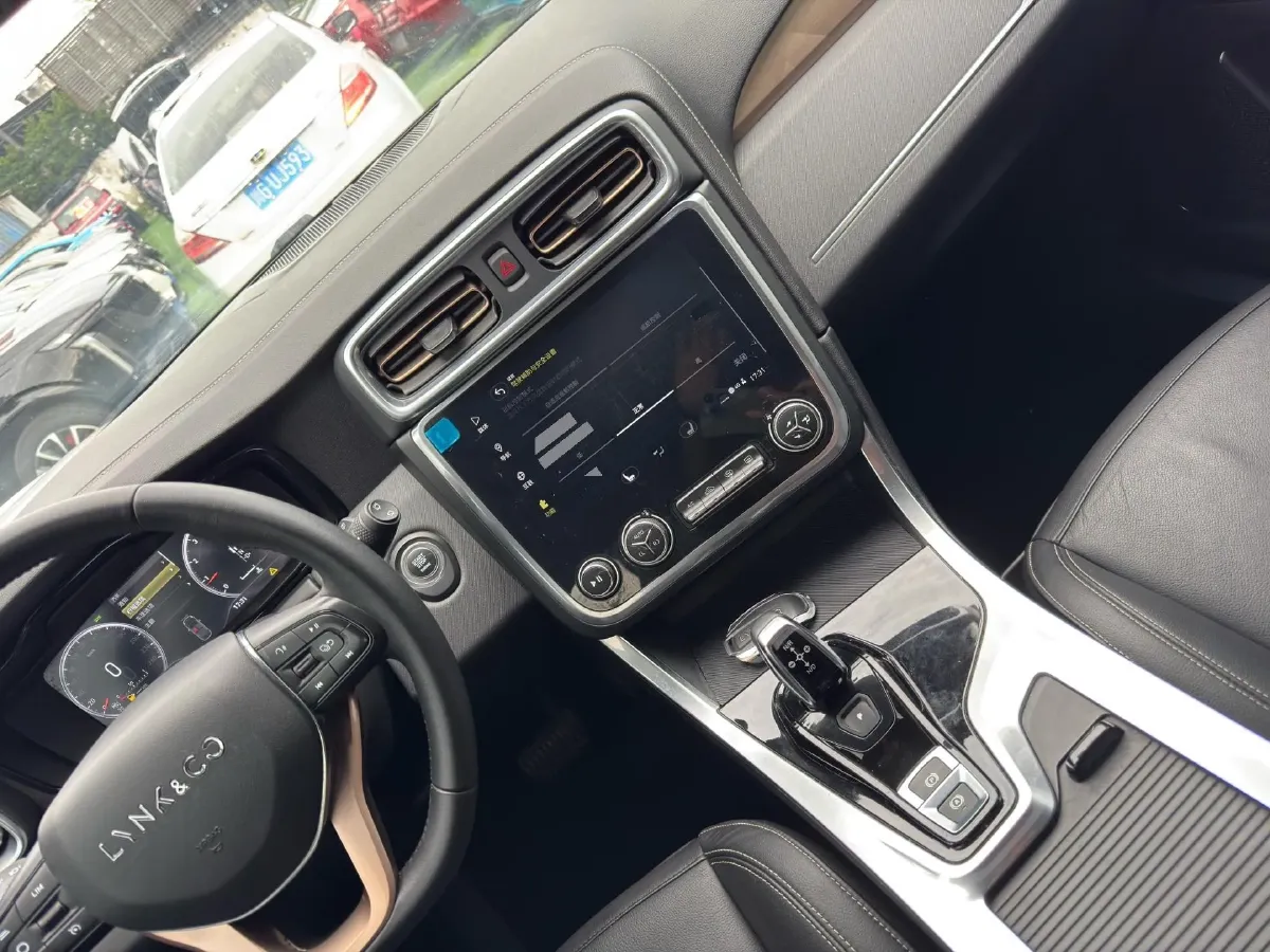 2018 Foton Tunland 2.0T 218HP L4 6AT,autocango,china used car exporter,china ev exporter,chinese used car exporter,chinese used ev exporter