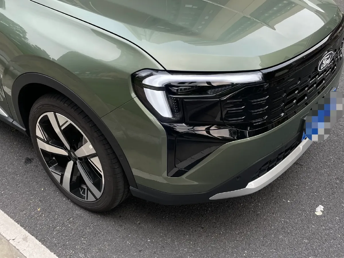 2025 Ford Equator Sport 1.5T 170HP L4 7DCT,autocango,china used car exporter,china ev exporter,chinese used car exporter,chinese used ev exporter