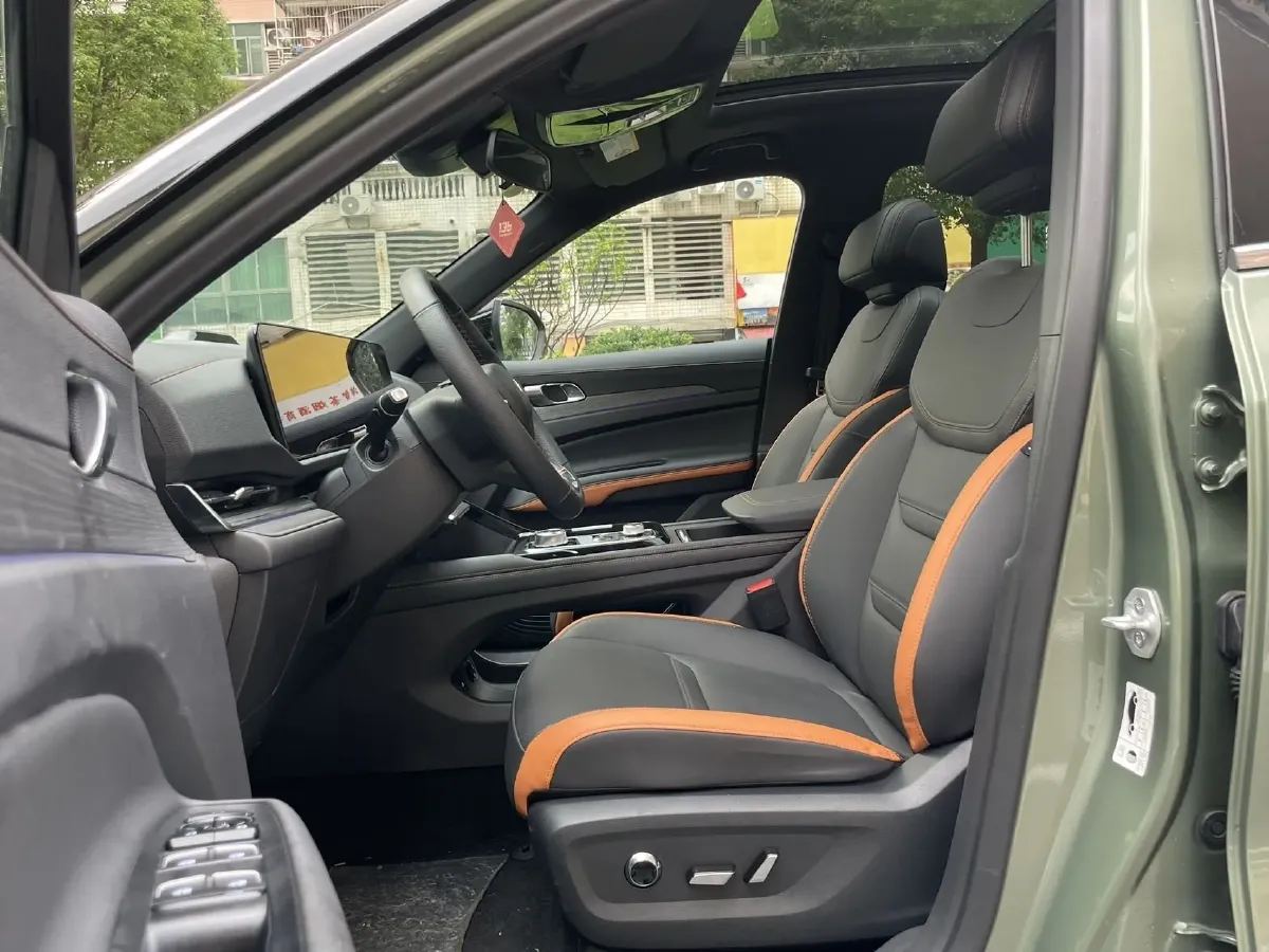 2025 Ford Equator Sport 1.5T 170HP L4 7DCT,autocango,china used car exporter,china ev exporter,chinese used car exporter,chinese used ev exporter