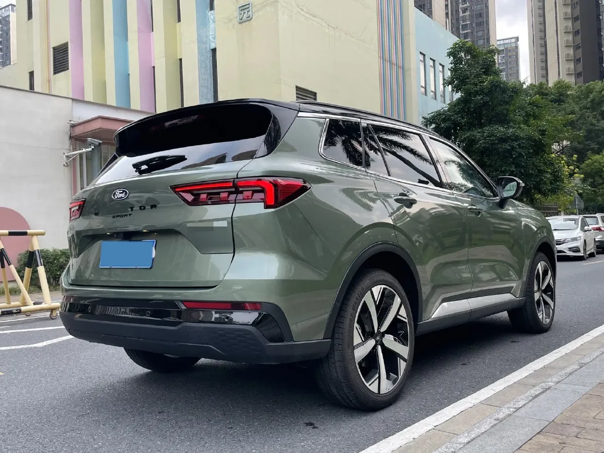 2025 Ford Equator Sport 1.5T 170HP L4 7DCT,autocango,china used car exporter,china ev exporter,chinese used car exporter,chinese used ev exporter