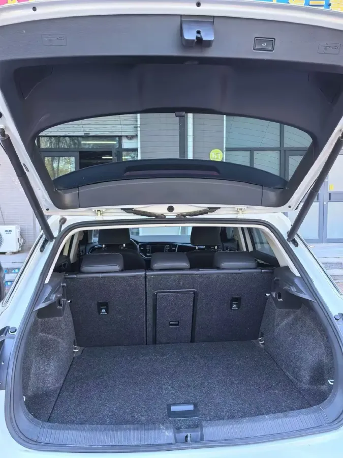 2019 Volkswagen T-Roc 1.4T 150HP L4 7DCT,autocango,china used car exporter,china ev exporter,chinese used car exporter,chinese used ev exporter