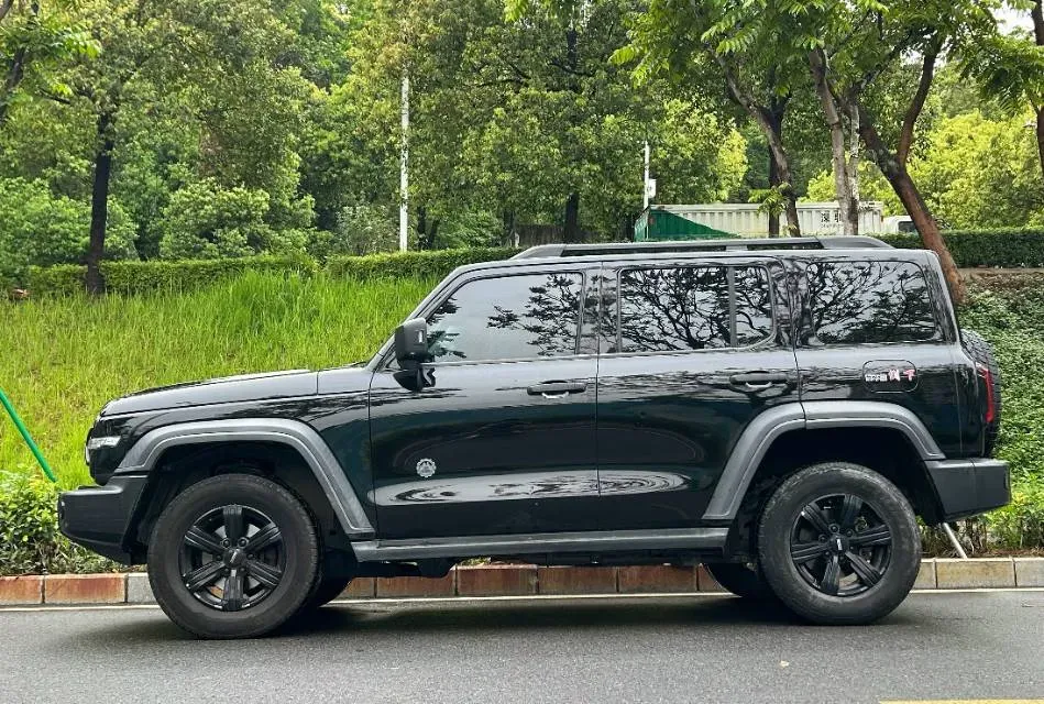 2021 Tank 300 2.0T 227HP L4 8AT,autocango,china used car exporter,china ev exporter,chinese used car exporter,chinese used ev exporter