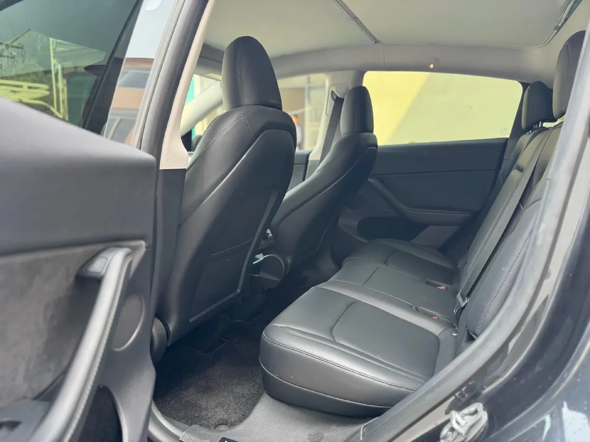 2024 Tesla Model Y BEV 78.4KWH,autocango,china used car exporter,china ev exporter,chinese used car exporter,chinese used ev exporter