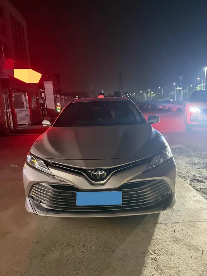 2019 Toyota Camry 2.0L 178HP L4 CVT,autocango,china used car exporter,china ev exporter,chinese used car exporter,chinese used ev exporter