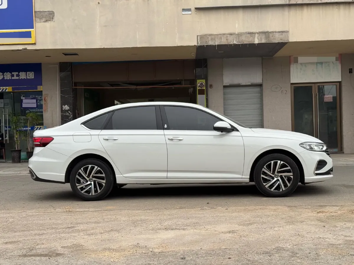 2023 Volkswagen Lavida 1.5L 113HP L4 6AT,autocango,china used car exporter,china ev exporter,chinese used car exporter,chinese used ev exporter