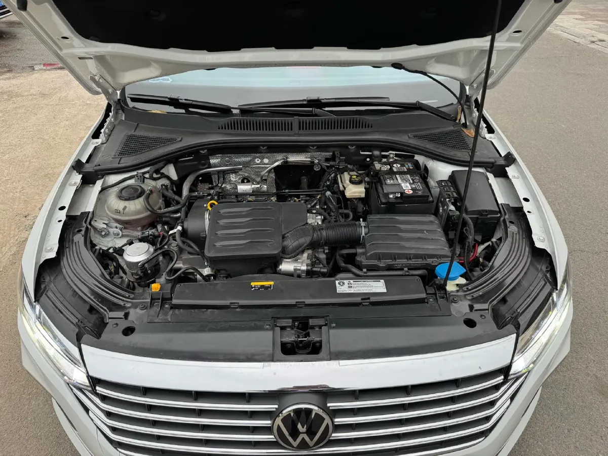 2023 Volkswagen Lavida 1.5L 113HP L4 6AT,autocango,china used car exporter,china ev exporter,chinese used car exporter,chinese used ev exporter