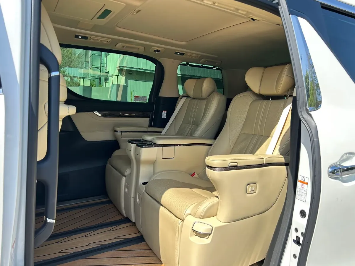 2021 Toyota Vellfire 2.5L 117HP L4 E-CVT Hybrid,autocango,china used car exporter,china ev exporter,chinese used car exporter,chinese used ev exporter