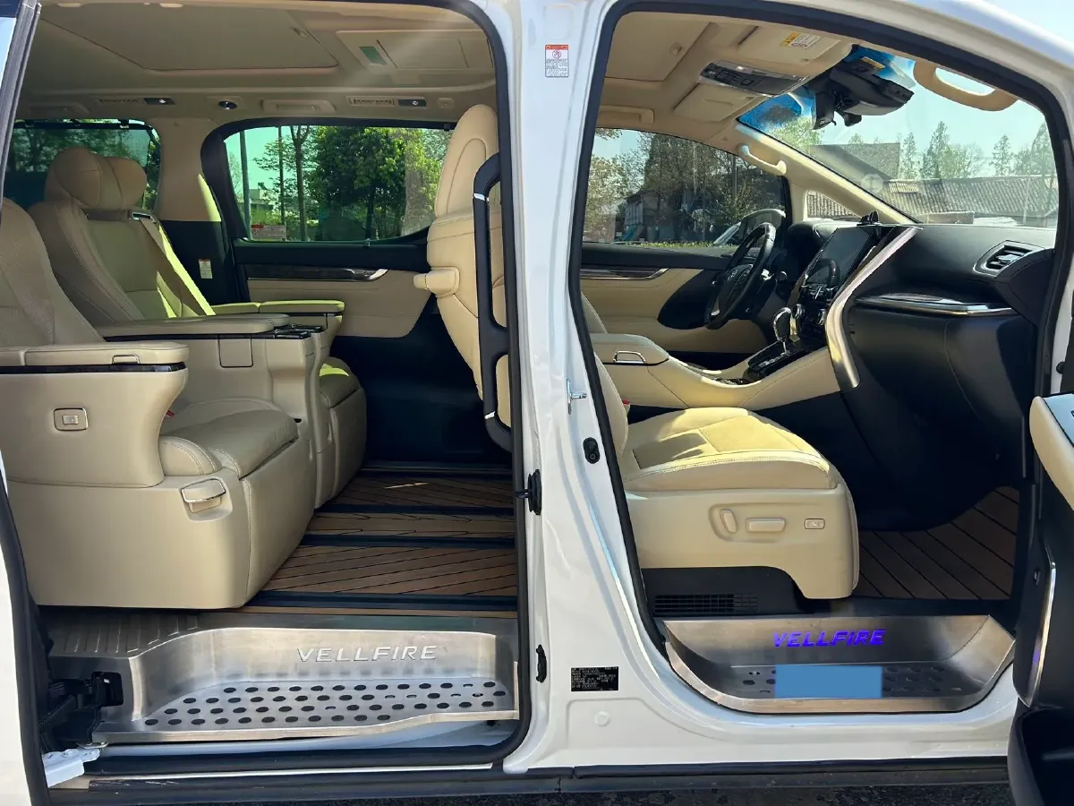 2021 Toyota Vellfire 2.5L 117HP L4 E-CVT Hybrid,autocango,china used car exporter,china ev exporter,chinese used car exporter,chinese used ev exporter