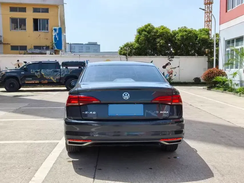 2019 Bestune T77 1.2T 143HP L4 7DCT,autocango,china used car exporter,china ev exporter,chinese used car exporter,chinese used ev exporter