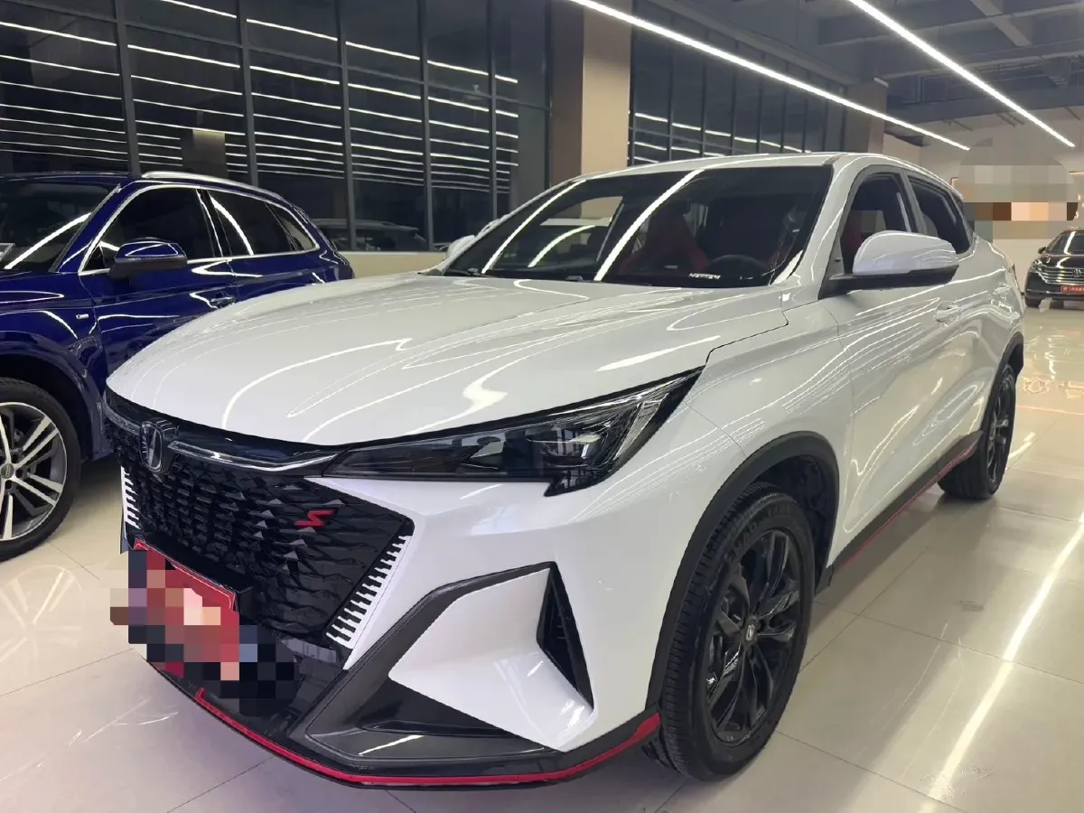 2025 ChangAn X5 PLUS 1.5T 188HP L4 7DCT,autocango,china used car exporter,china ev exporter,chinese used car exporter,chinese used ev exporter