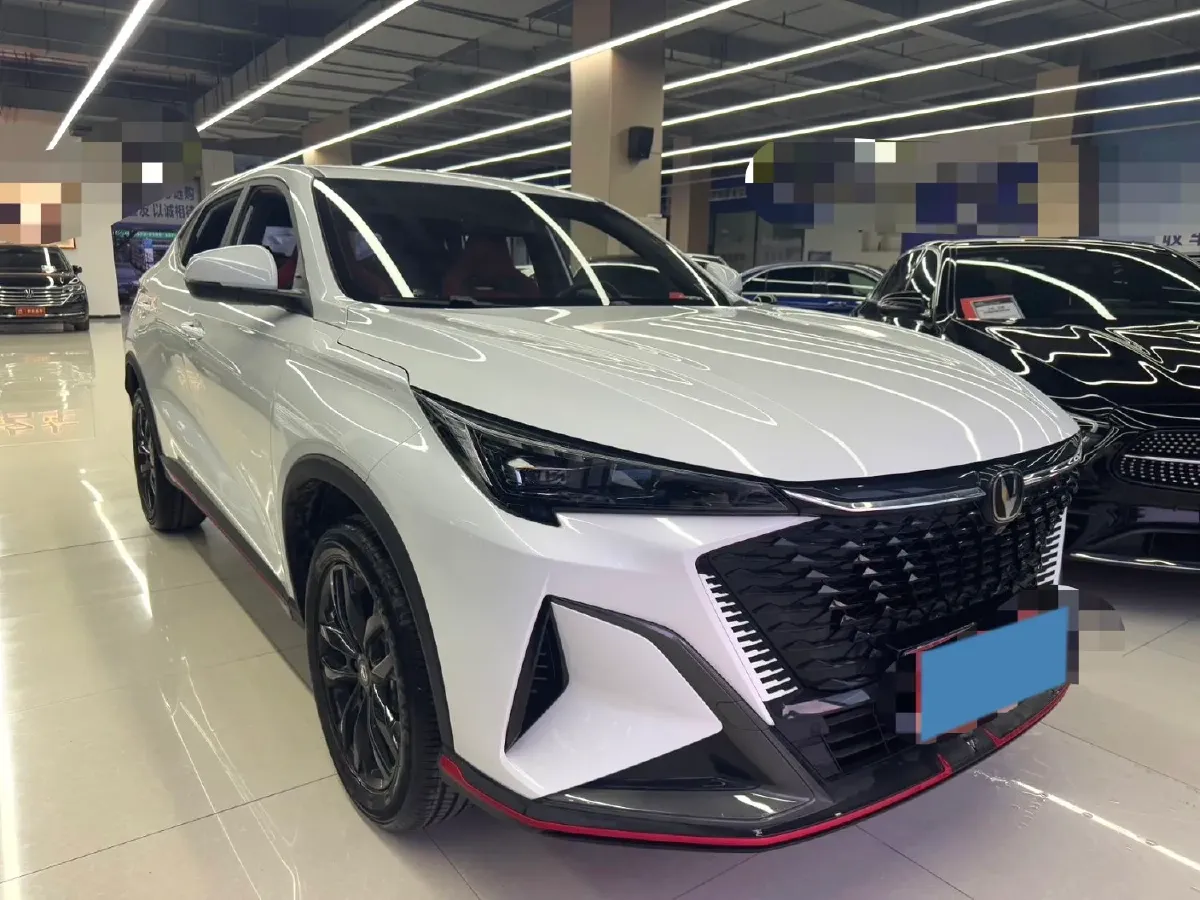 2025 ChangAn X5 PLUS 1.5T 188HP L4 7DCT,autocango,china used car exporter,china ev exporter,chinese used car exporter,chinese used ev exporter
